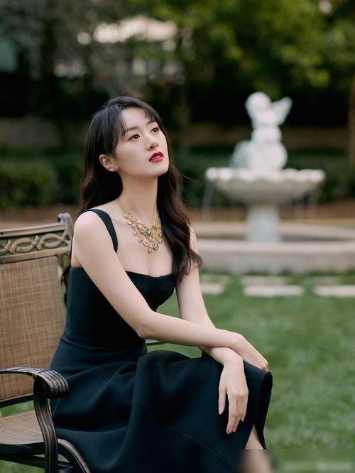 袁冰妍最新爆料小红书,小红书幕后故事大曝光！”